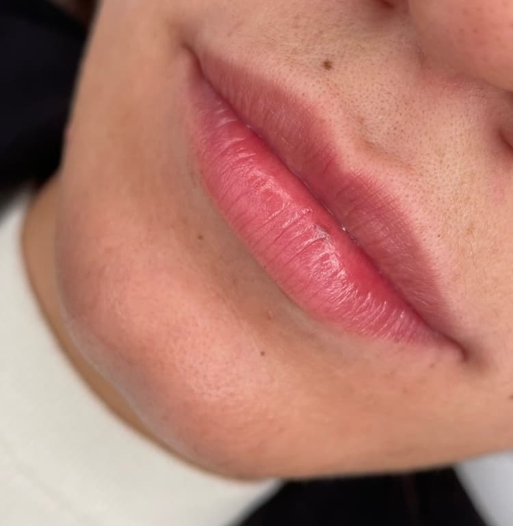 Dermopigmentazione labbra - es. 01