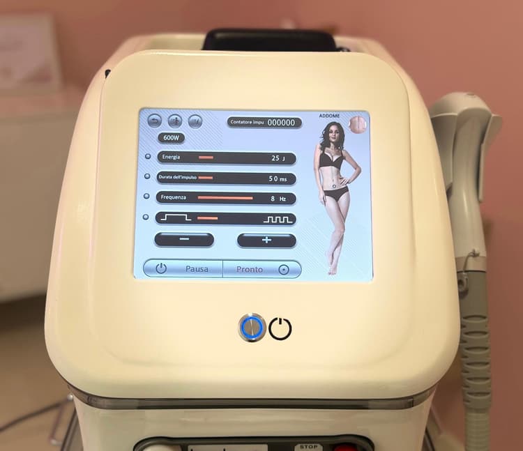 Laser per epilazione definitiva - es. 11