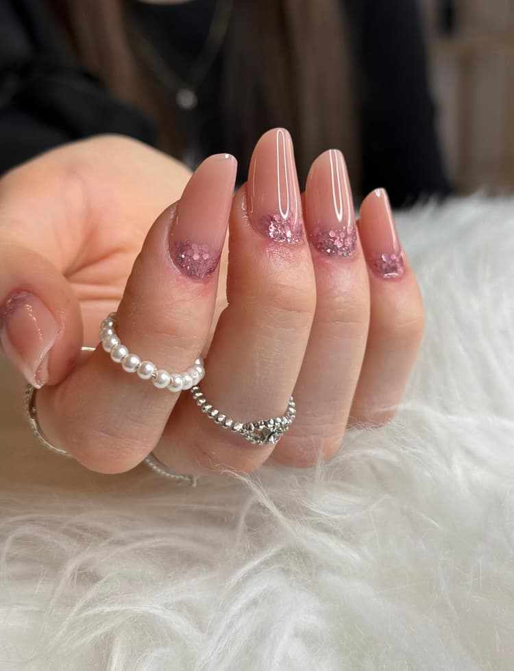 Ricostruzione unghie in gel - es. 01